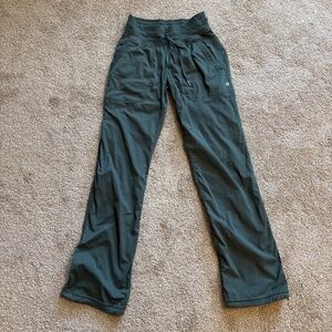 Discontinued size 2 regular dark green/blue Lululemon dance pants